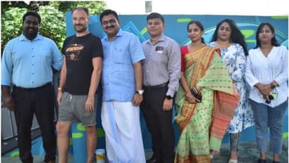 ജര്‍മനിയില്‍ കിച്ചന്‍ മാനേജര്‍, ലോക സഞ്ചാരം; കൊച്ചിയില്‍ ആറ് ദിവസം കൊണ്ട് 'ഒരുക്കിയത് ഗംഭീര ഗ്രാഫിറ്റി'