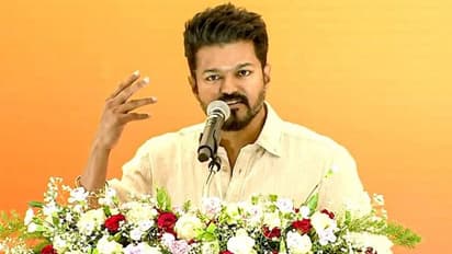 'എന് നെഞ്ചില് കുടിയിരുക്കും...'; ആരാധകരെ സംബോധന ചെയ്യലില് ആ വാക്ക് മാറ്റി വിജയ്