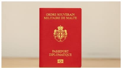 ഒരുതുണ്ട് ഭൂമിയില്ലെങ്കിലും 124 രാജ്യങ്ങള് അംഗീകരിച്ച, 500 പേർ മാത്രം ഉപയോഗിക്കുന്ന അത്യപൂർവ പാസ്പോർട്ട് !