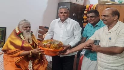 ಲೋಕಸಭಾ ಚುನಾವಣೆ 2024: ತುಮಕೂರಲ್ಲಿ  ಬಿಜೆಪಿ ಟಿಕೆಟ್ ಆಕಾಂಕ್ಷಿ ಸೋಮಣ್ಣ ಮಿಂಚಿನ ಸಂಚಾರ