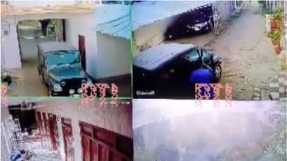 ഥാറിൽ വീട്ടുമുറ്റത്തേക്ക് ഇരച്ചത്തി 'ഗബ്ബർ സിംഗ്', പട്ടാപ്പകൽ ബന്ധുക്കളെ വെടിവച്ച് വീഴ്ത്തി മുങ്ങി, തെരച്ചിൽ