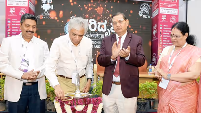 ಸಿನಿಮಾದಲ್ಲಿ ಹೊಸತನ ಅಳವಡಿಸಿಕೊಳ್ಳುವುದು ಅನಿವಾರ್ಯ: ನಟ ಪ್ರಕಾಶ್‌ ಬೆಳವಾಡಿ