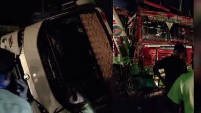 പെരുമ്പാവൂരിലെ അപകടത്തിന് കാരണം ബസ് ഡ്രൈവറുടെ അശ്രദ്ധയെന്ന് എംവിഡി, വെളിച്ചക്കുറവാണെന്ന് നാട്ടുകാര്