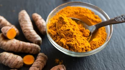 Health Tips: ദിവസവും ഒരു ടീസ്പൂണ്‍ മഞ്ഞള്‍ ഭക്ഷണത്തില്‍ ഉള്‍പ്പെടുത്തൂ; അറിയാം ഗുണങ്ങള്‍... 