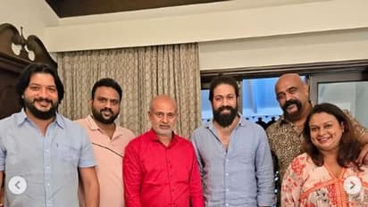 ಯಶ್ ಬಾಡಿಗಾರ್ಡ್‌ ಹುಟ್ಟುಹಬ್ಬ; ಸೆಲೆಬ್ರೆಷನ್‌ ಫೋಟೋ ಹಂಚಿಕೊಂಡ ಶ್ರೀನಿವಾಸ್ 