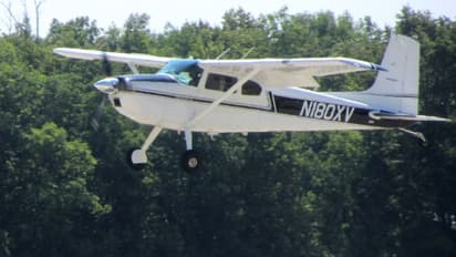 വിമാനം ഉപയോഗിച്ച് വരെ യുവതിയെ 'ശല്യം ചെയ്യൽ', നാല് മാസത്തിനിടെ മൂന്നാമത്തെ സംഭവം, 65കാരൻ പിടിയിൽ