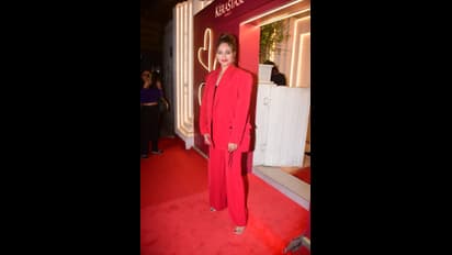 ವ್ಯಾಲೆಂಟೈನ್ಸ್ ಡೇ ಪಾರ್ಟಿಯಲ್ಲಿ ಗ್ಲಾಮರ್‌ಸ್  ಬಾಲಿವುಡ್‌ ತಾರೆಯರು