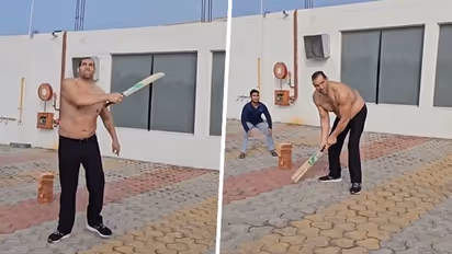 Viral Video: One-handed six by WWE superstar Great Khali takes social media by storm (WATCH)