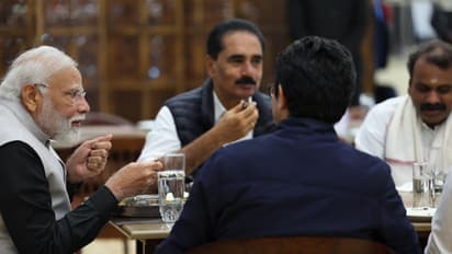 PM Modi lunch with MPs