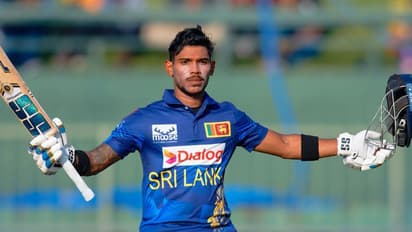 20 ఫోర్లు 8 సిక్స‌ర్లతో శ్రీలంక  క్రికెట‌ర్ విధ్వంసం.. వ‌న్డేల్లో మ‌రో డ‌బుల్ సెంచ‌రీ ! 