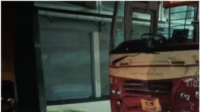 ഇടറോഡില് നിന്ന് കയറിവന്ന ബൈക്കിൽ കെഎസ്ആര്ടിസി ഫാസ്റ്റ് പാസഞ്ചര് ഇടിച്ച് അപകടം, 2 വിദ്യാർഥികൾക്ക് ജീവൻ നഷ്ടം