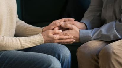 Bengaluru: ಪ್ರೇಯಸಿ ಬಿಟ್ಟು ಹೋಗಿದ್ದಕ್ಕೆ ನೊಂದು ಯುವಕ ಆತ್ಮಹತ್ಯೆ!