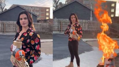 വോട്ടിന് വേണ്ടി എന്തും ചെയ്യുമോ? ഈ പുസ്തകങ്ങൾ തെരഞ്ഞുപിടിച്ച് കത്തിച്ച് രാഷ്ട്രീയക്കാരി, വൻവിമർശനം