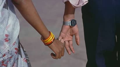 എന്റെ മോനെ പ്രേമിക്കണമെങ്കിൽ; അമ്മയുടെ 10 നിയമം കേട്ട് ഞെട്ടി നെറ്റിസൺസ്, ഓടിത്തള്ളിക്കോ എന്ന് കാമുകിയോട്