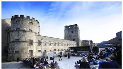 വാലന്‍റൈന്‍സ് ദിനത്തില്‍ 1000 വര്‍ഷം പഴക്കമുള്ള ജയില്‍ നിന്നും വിഭവസമൃദ്ധമായ ഭക്ഷണം കഴിക്കാം !