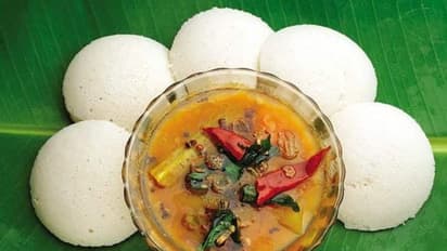 ரேஷன் அரிசில பஞ்சு போன்ற இட்லி!! மாவு அரைக்க சூப்பர் டிப்ஸ்..