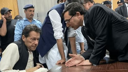 பாகிஸ்தான் தேர்தல்.. இம்ரான் கான் கைகாட்டும் நபரே அடுத்த பிரதமர் - PTI கட்சி தலைவர் பாரிஸ்டர் கோஹர் அறிவிப்பு!