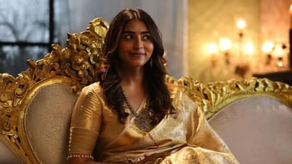 ಗೋಲ್ಡನ್ ಸೀರೆಯಲ್ಲಿ ಗೊಂಬೆಯಂತೆ ಕಂಗೊಳಿಸಿದ ಸಪ್ತಮಿ ಗೌಡ: ನಿಮ್ಮನ್ನ ನೋಡ್ತಿದ್ರೆ ಮನದ ಮಗು ಹಠಮಾಡುತ್ತೆ ಎಂದ ಫ್ಯಾನ್ಸ್‌!