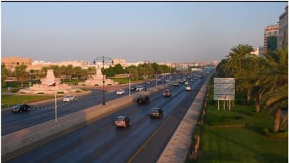 രാത്രി കനത്ത മഴ തുടരും, മുന്നറിയിപ്പ്, പ്രധാന റോഡുകളിൽ ഗതാഗതം തടസപ്പെട്ടു, വീണ്ടും മുന്നറിയിപ്പ് ഒമാനിൽ