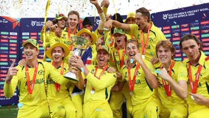 லீக், சூப்பர் சிக்ஸ் என்று எல்லாமே வெற்றி – ஃபைனலில் தோல்வி : ஆஸ்திரேலியாவிடம் சிக்கிய சீனியர் அண்ட் ஜூனியர்!