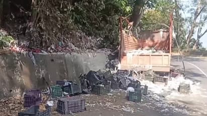 സകലതും അടിച്ചുമാറ്റി, ബാക്കിവെച്ചത് ലോറി മാത്രം! ചുരത്തിൽ അപകടത്തിൽപ്പെട്ട ലോറിയിൽ വൻ മോഷണം