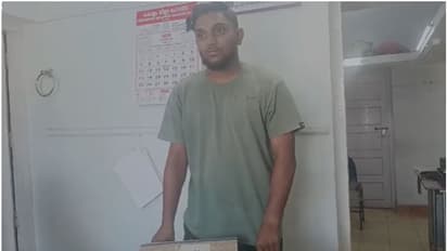 പത്താം ക്ലാസ് വിദ്യാർത്ഥിനിയെ വീട്ടിലെത്തിച്ച് പീഡിപ്പിച്ചു; പെൺകുട്ടി ആത്മഹത്യക്ക് ശ്രമിച്ചതോടെ വിവരം പുറത്ത്