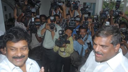 చిరంజీవి సీఎం అయ్యే వారు .. బొత్స సంచలన వ్యాఖ్యలు , పదేళ్ల తర్వాత మెగాస్టార్ ప్రస్తావన ఎందుకు..?