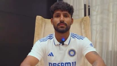 Dhruv Jurel: தந்தை தான் ஹீரோ: இந்திய அணியின் கேப் அணியும் வாய்ப்பு கிடைத்தால் இதை செய்வேன் – துருவ் ஜூரெல்!