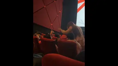 'Jab They Fought...' 2 women disrupt Valentine's Day screening of 'Jab We Met' in Delhi theater (WATCH)