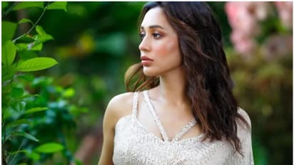 'ഇത് തന്റെ കപ്പിലെ ചായയല്ല, സന്തോഷമില്ല'; ഞെട്ടിക്കുന്ന പ്രഖ്യാപനവുമായി മിമി, രാജിക്കത്ത് മമതയ്ക്ക് നൽകി