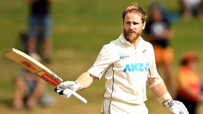 டி20 உலகக் கோப்பை தொடரில் நியூசிலாந்து வெளியேற்றம் – கேப்டன் பதவியை ராஜினாமா செய்த வில்லியம்சன்!