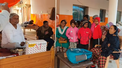 Inspiring story of Hare Ram Pandey, who adopted 35 orphaned daughters to give them a better life