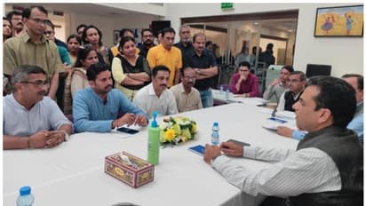 നീറ്റ് പരീക്ഷാ കേന്ദ്രം പുനഃസ്ഥാപിക്കുക; എംബസ്സി ഓപ്പൺ ഹൗസിൽ ആവശ്യമുന്നയിച്ച് പ്രവാസി രക്ഷിതാക്കൾ