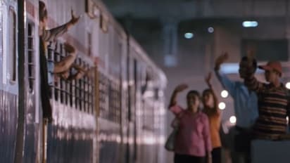 17 വര്ഷം മുന്പ് 50 കോടി ക്ലബ്ബില്! റീ റിലീസിലും തരംഗമായി ആ പ്രണയ ചിത്രം; ഒരാഴ്ച കൊണ്ട് നേടിയ കളക്ഷന്