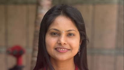 'ಕೌನ್ ಬನೇಗಾ ಕರೋಡ್‌ಪತಿ'ಯಲ್ಲಿ ಐದೇ ಸೆಕೆಂಡಿನಲ್ಲಿ ಉತ್ತರಿಸಿ ಫೇಮಸ್ ಆದ ಐಎಎಸ್ ಆಫೀಸರ್‌!