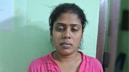 ആലുവയിൽ സുഹൃത്തിനൊപ്പം താമസിച്ചിരുന്ന യുവതിയെ കുളിമുറിയിൽ മരിച്ച നിലയിൽ കണ്ടെത്തി; അന്വേഷണം