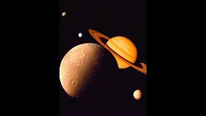 చంద్రుడు కక్ష్యలోకి చేరిన ప్రైవేట్ అమెరికా అంతరిక్ష నౌక...