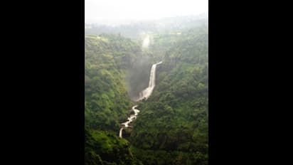  ಮಹಾಬಲೇಶ್ವರದಿಂದ ಮಾಲ್ಶೆಜ್ ಘಾಟ್‌ವರೆಗೆ  ಮಹಾರಾಷ್ಟ್ರದ ಬೆಸ್ಟ್ ಹಿಲ್‌ಸ್ಟೇಷನ್ಸ್