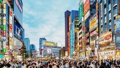 1 ವರ್ಷದಲ್ಲಿ 7 ಲಕ್ಷ ಹುಟ್ಟು, 15 ಲಕ್ಷ ಸಾವು : ಸತತ 15ನೇ ವರ್ಷವೂ ಕುಸಿದ ಜಪಾನ್ ಜನಸಂಖ್ಯೆ