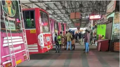 അതിരാവിലെ അടിച്ച് ഫിറ്റ്, ആറ് ബസ് ഡ്രൈവർമാർ; തൃശൂർ നഗരത്തിലൂടെ ബസുമായി പാഞ്ഞുകയറിയത് പൊലീസിന്റെ വലയിൽ!