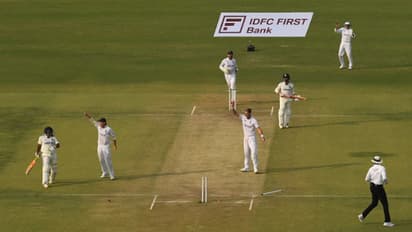 'രവീന്ദ്ര ജഡേജ എല്ലാത്തരത്തിലും കുറ്റക്കാരന്, പക്ഷേ ഒരു മാതൃക കാട്ടി'; സര്ഫറാസ് ഖാന്റെ റണ്ണൗട്ടില് എബിഡി