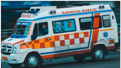 ಬೆರಳು, ಚೇಳಿನ ಬಳಿಕ ಇದೀಗ ಆಹಾರದಲ್ಲಿ ಸತ್ತ ಹಾವು, 11 ಕಾಲೇಜು ವಿದ್ಯಾರ್ಥಿಗಳು ಅಸ್ವಸ್ಥ!