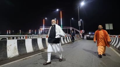 வாரணசாயில் பிரதமர் மோடி : இரவு 11 மணிக்கு ஷிவ்பூர்-புல்வாரியா-லஹர்தாரா சாலையை ஆய்வு செய்த பிரதமர்..