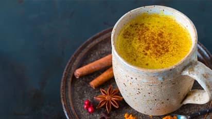 Health Tips: രോഗപ്രതിരോധശേഷി കൂട്ടാന് രാവിലെ കുടിക്കാം ഈ പാനീയങ്ങള്...