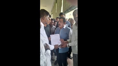 ತುಮಕೂರು :  ಬೀದಿಬದಿ ವ್ಯಾಪಾರಿಗಳಿಗೆ ನಿವೇಶನ ಒದಗಿಸಲು ಮನವಿ