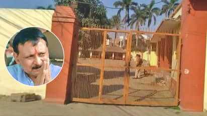 ಬರೋಬ್ಬರಿ 754 ಕೋಟಿ ರೂ ಬ್ಯಾಂಕ್ ವಂಚನೆ, ಯುಪಿ  ಮಾಜಿ ಶಾಸಕ ವಿನಯ್ ಶಂಕರ್ ಬಂಧನ!