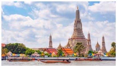 'നാക്കുളുക്കാതെ പറയാന് ശശി തരൂര് തന്നെ വേണം'! ബാങ്കോക്കിന് മുഴുവന് പേര് കേട്ടാല് നിങ്ങള് ഞെട്ടും!