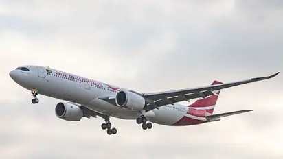 Mumbai-Mauritius flight ordeal: Flyers 'trapped' for 5 hours due to engine snag, face breathing issues (WATCH)