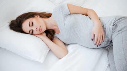 7 ways to stay happy and healthy during 9 months Pregnancy