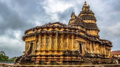 ക്ഷേത്ര വരുമാനത്തിന് നികുതി; നിയമസഭയിൽ പാസായി, എംഎൽസിയിൽ പരാജയപ്പെട്ടു- സിദ്ധരാമയ്യ സർക്കാറിന് തിരിച്ചടി